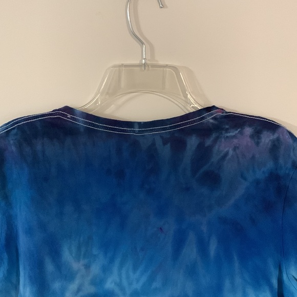 NWOT Gildan Ladies XL Short Sleeve V Neck Handmade Tie-Dye T Shirt - Picture 6 of 7